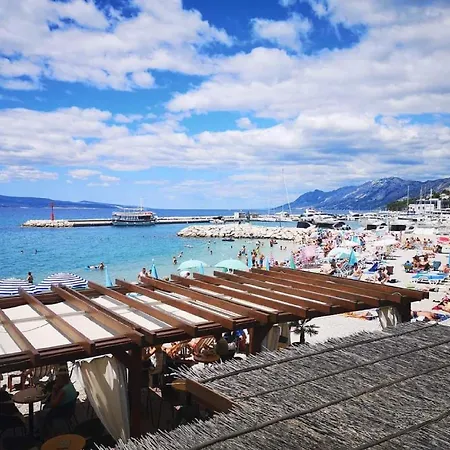 아파트 Pezo - Premium With Balcony And Sea View 바스카보다