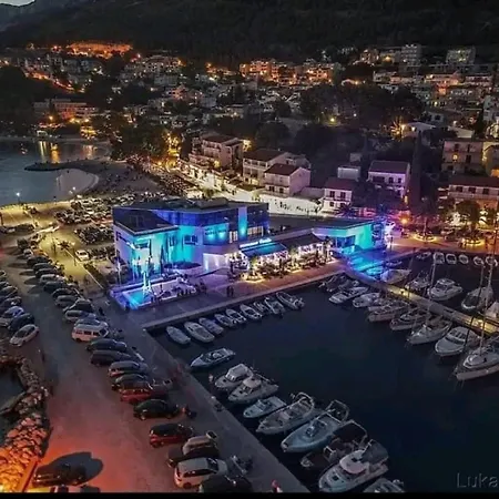 Pezo - Premium With Balcony And Sea View *